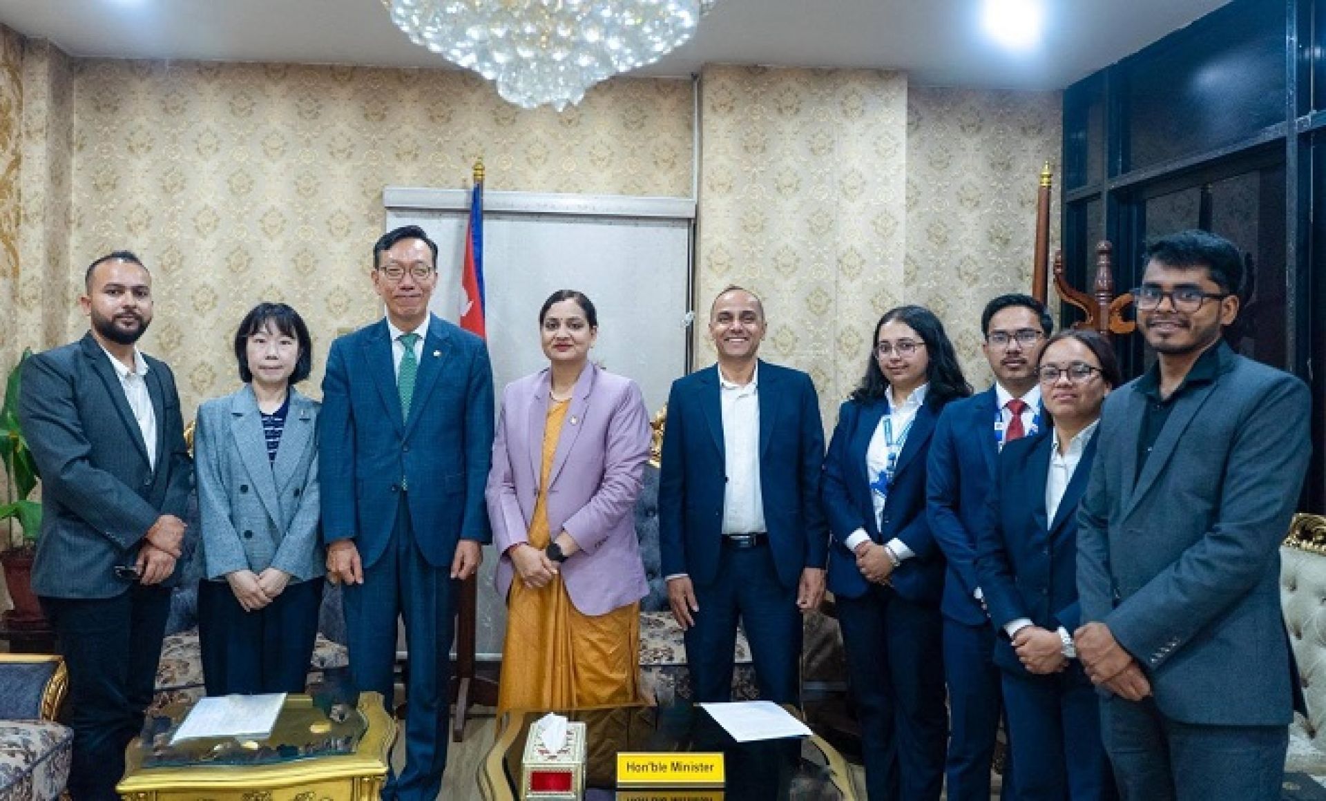 नेपाली कामदारको स्वास्थ्य सुरक्षामा ध्यान दिन कोरियाली राजदूतसँग मन्त्री मेहताको आग्रह